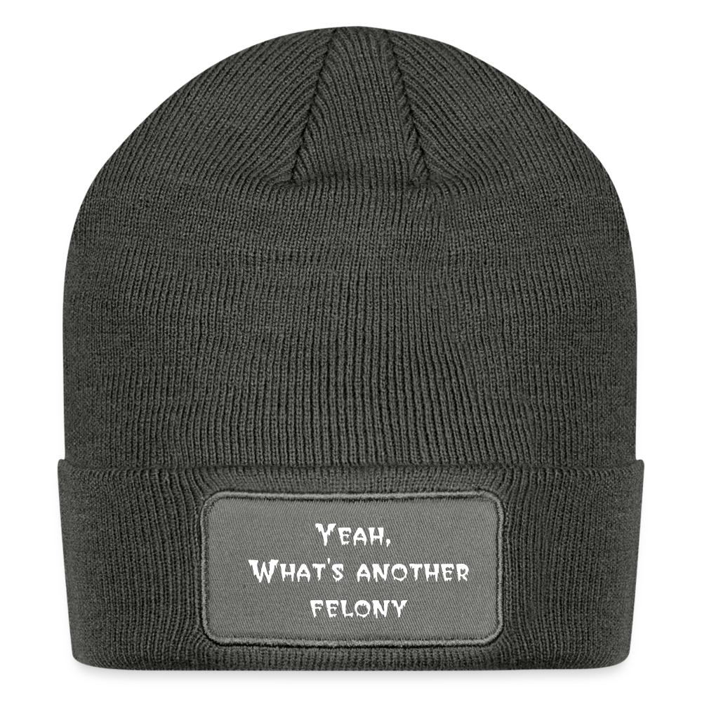 Patch Beanie - charcoal grey